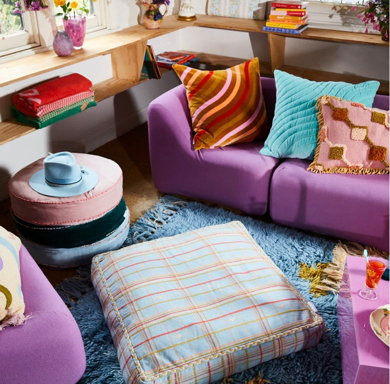 Colourful floor outlet cushions