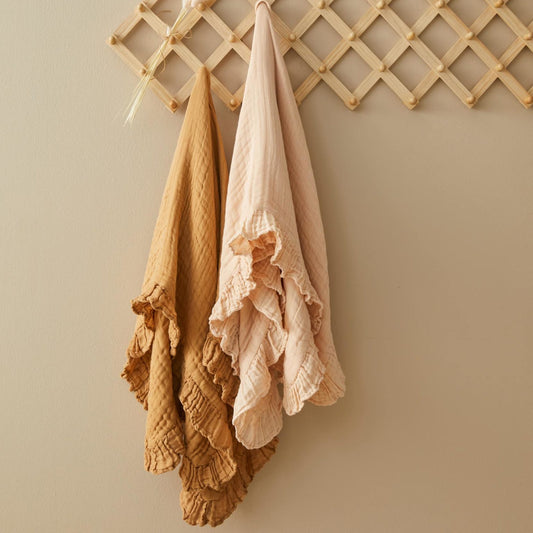 Frill Hem Muslin Blanket | Pink Clay