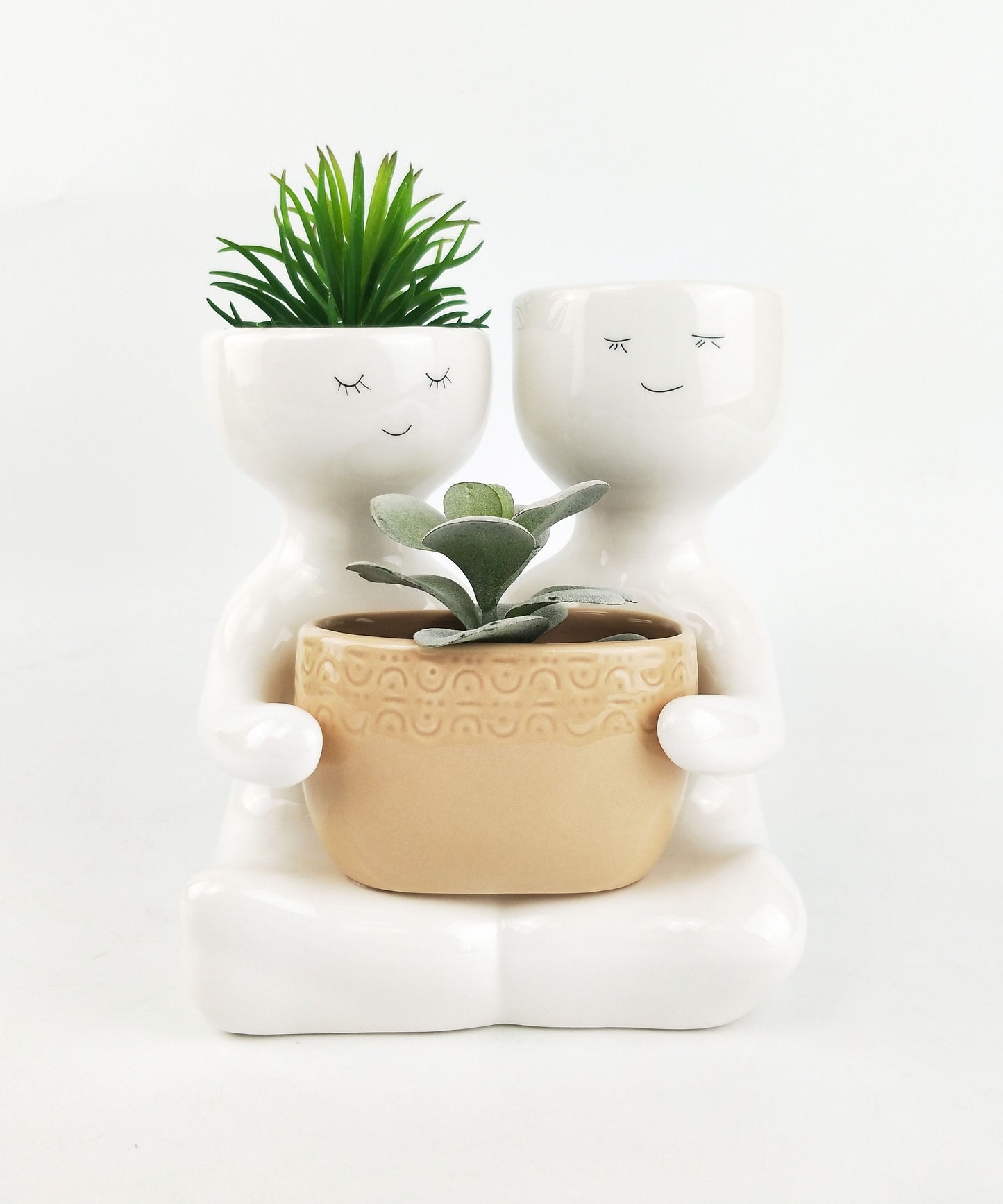 'Friends Holding A Pot' Planter (Large 21cm)